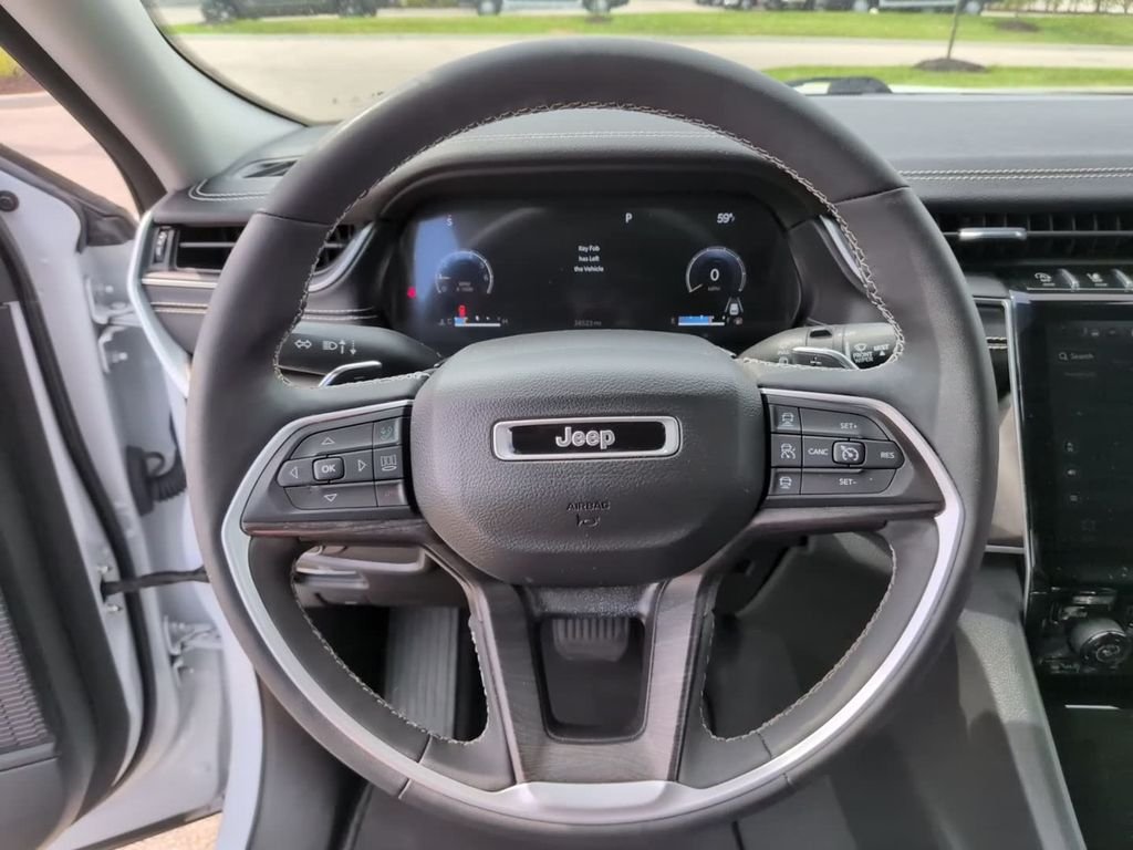 Used 2023 White Jeep Limited image 23