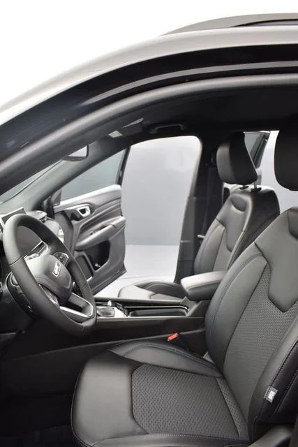 2026 Jeep Compass Altitude - Photo 9