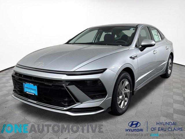 2026 Hyundai Sonata SE's photo