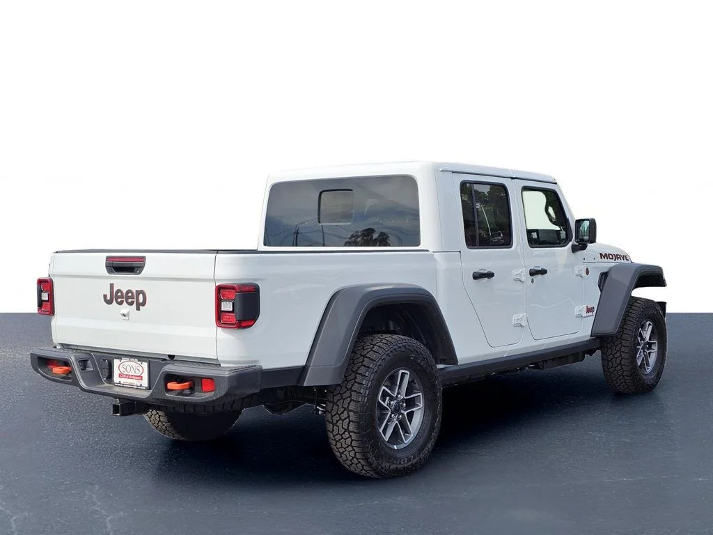 New 2026 Bright White Clear-Coat Exterior Paint Jeep Mojave image 10
