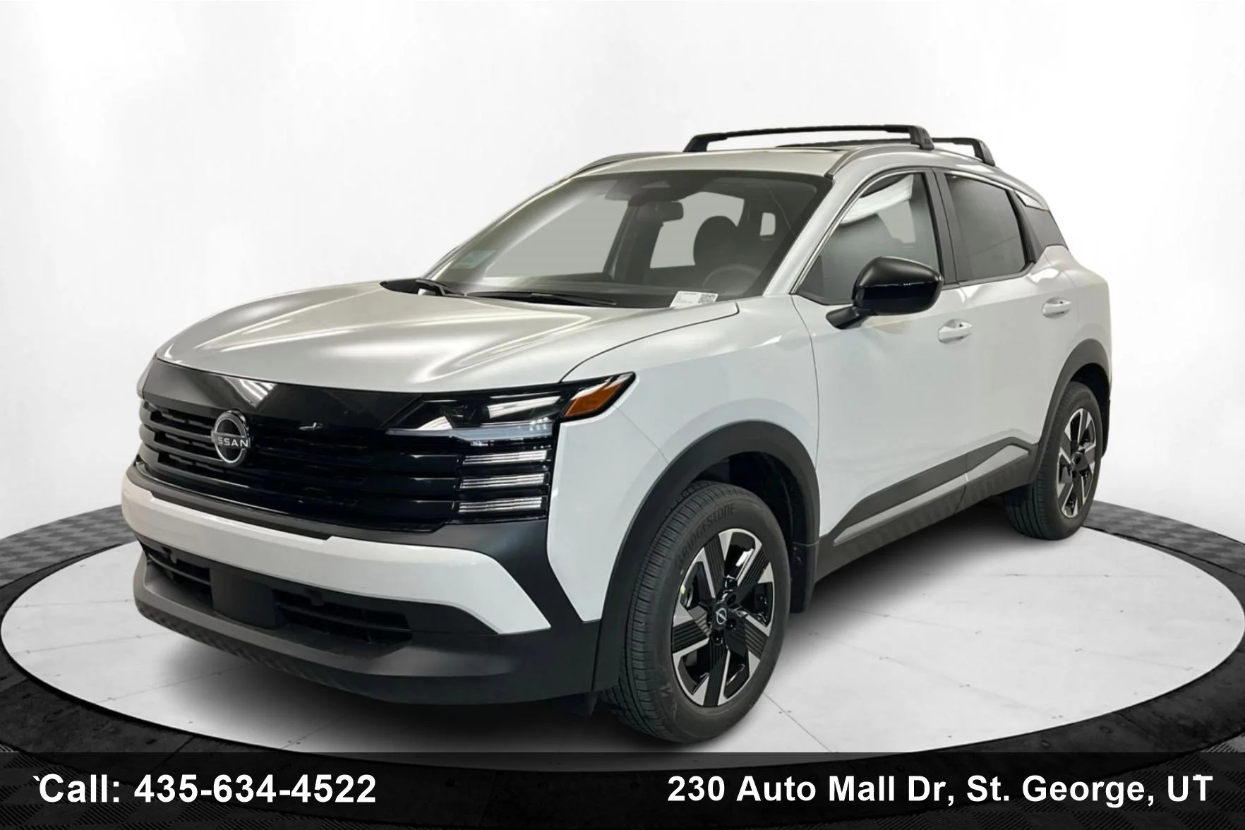 2026 Nissan Kicks 2.0 SV AWD's photo