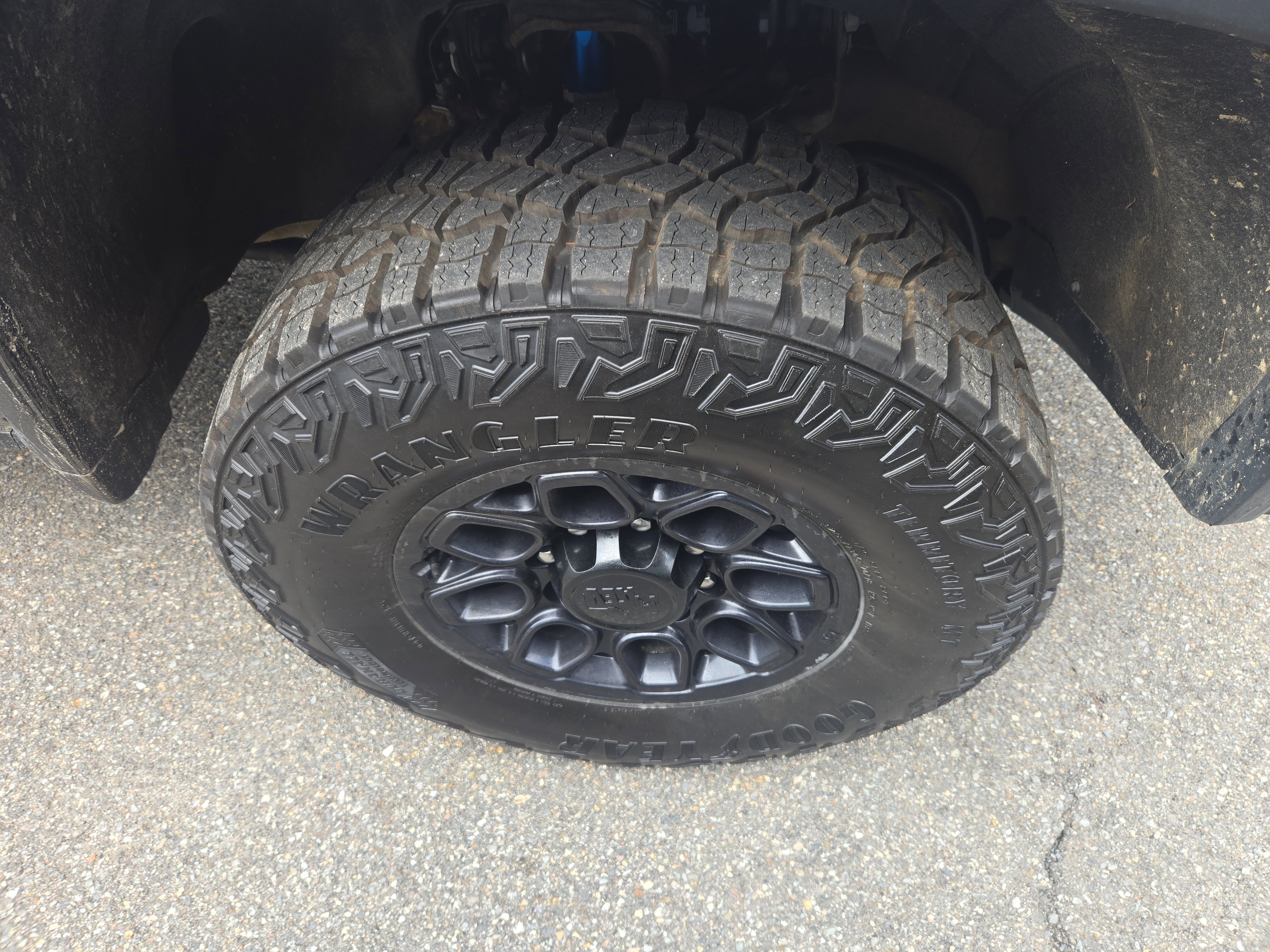 Used 2024 Black Chevrolet ZR2 image 4