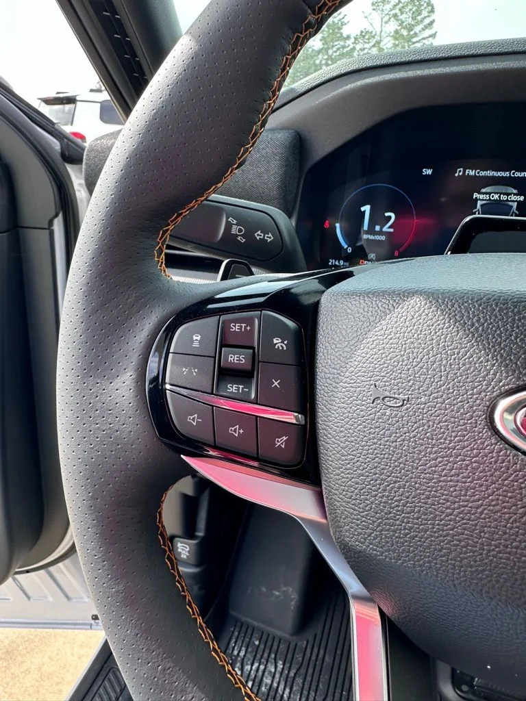 2026 Ford Explorer Tremor - Photo 16