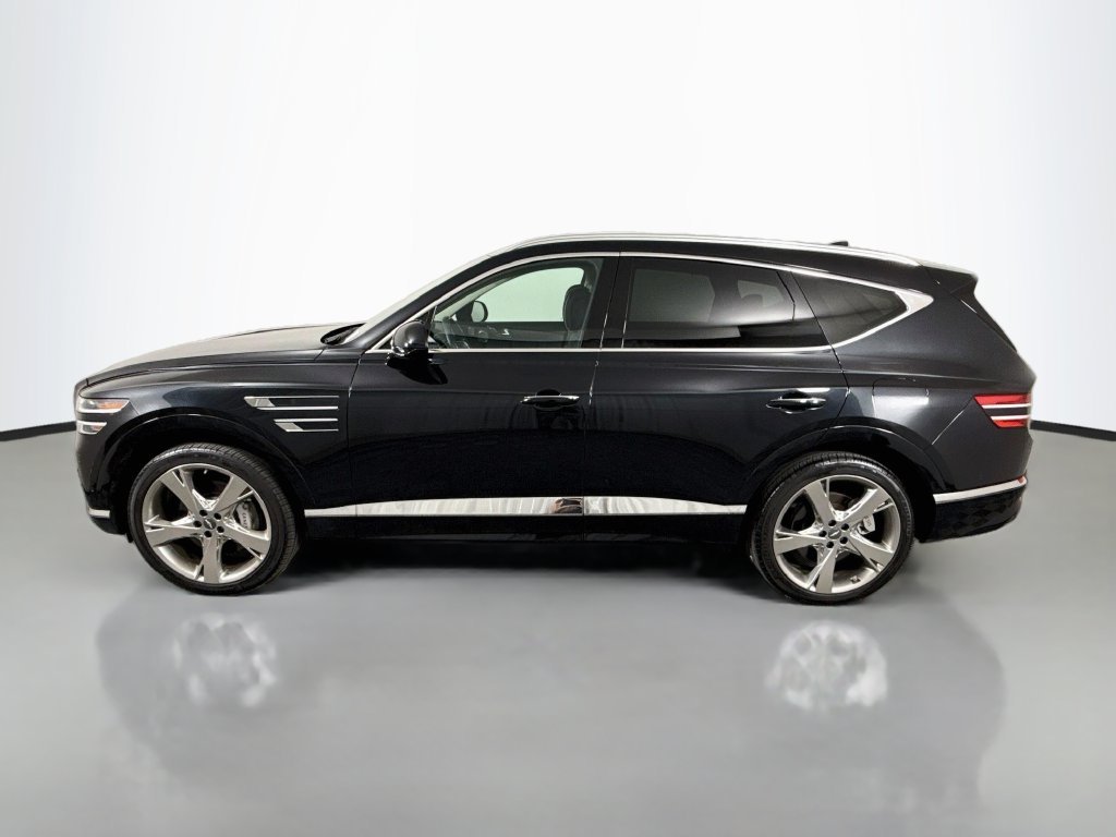 Used 2024 Black Genesis 3.5T Prestige image 4