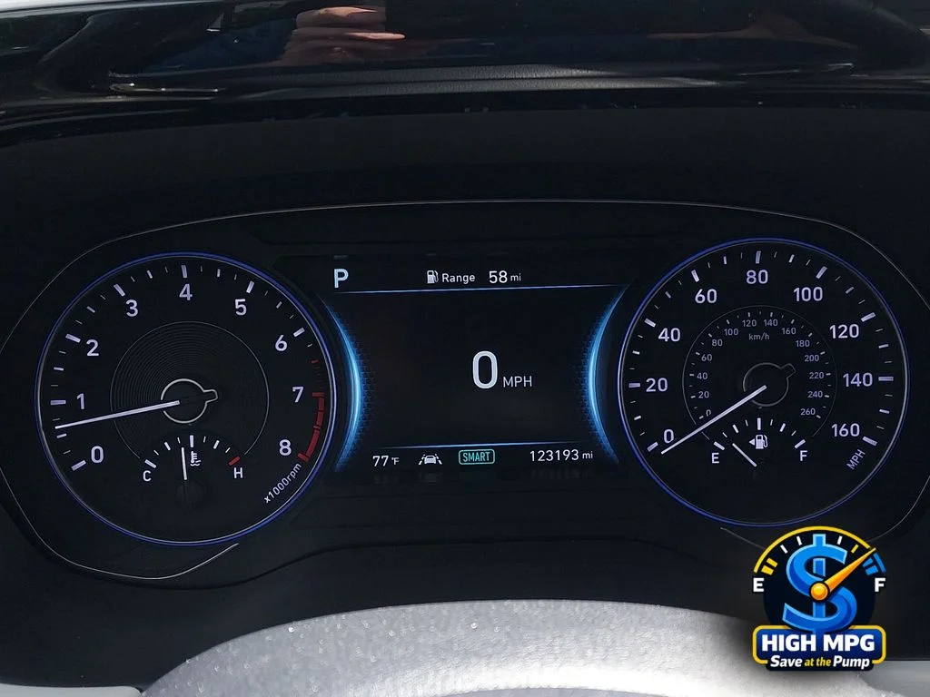 Used 2022 Black Hyundai SEL image 27