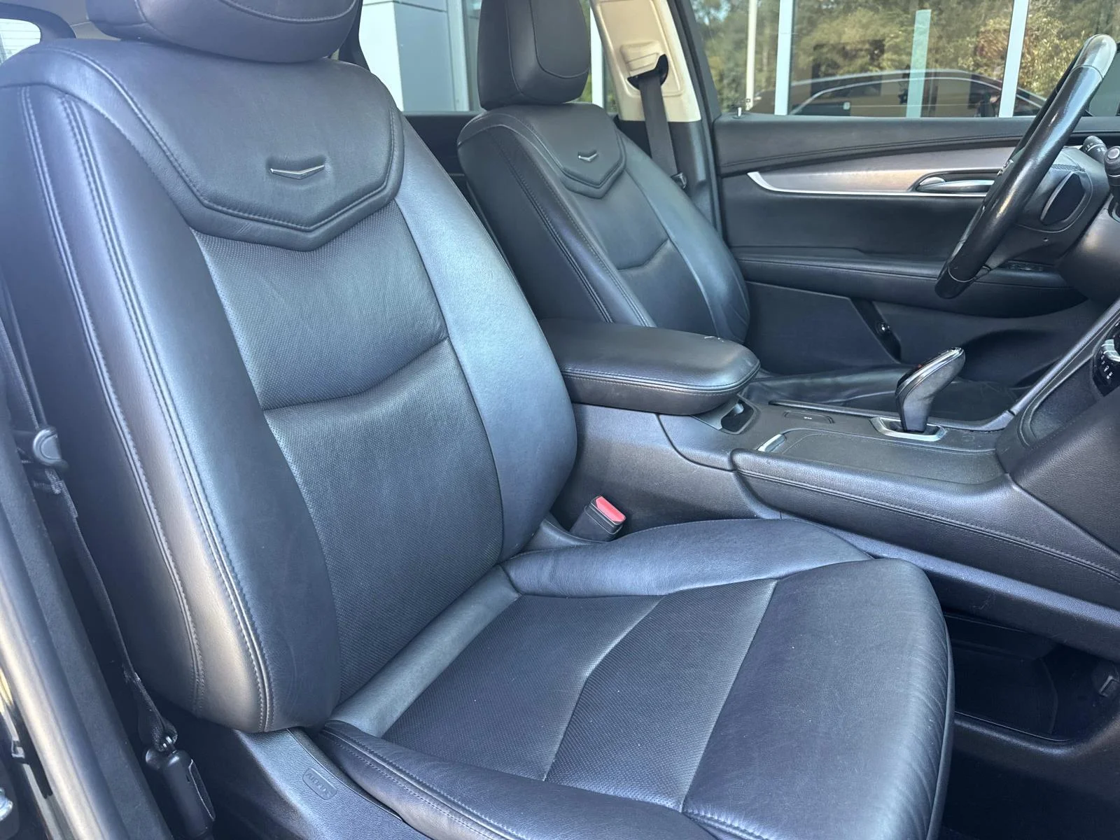 Used 2018 Black Cadillac FWD 4dr Luxury image 12