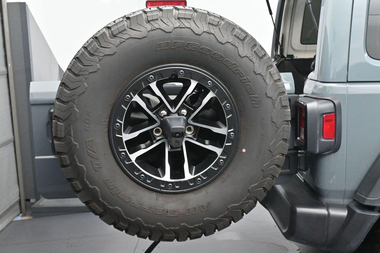 Used 2025 Anvil Clearcoat Jeep Willys image 33