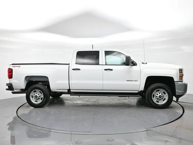 Used 2016 SUMMIT WHITE Chevrolet Work Truck image 8