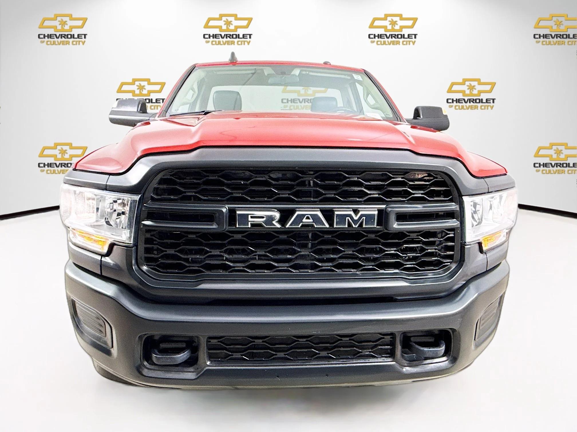 Used 2019  Ram Tradesman image 2