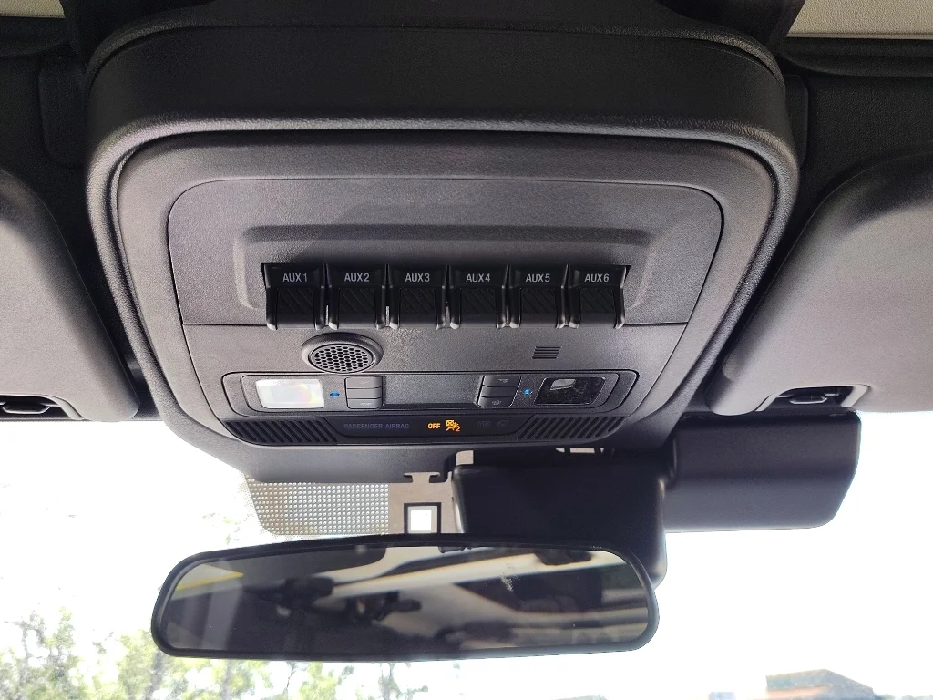 New 2026 Avalanche Gray Ford Badlands® image 20