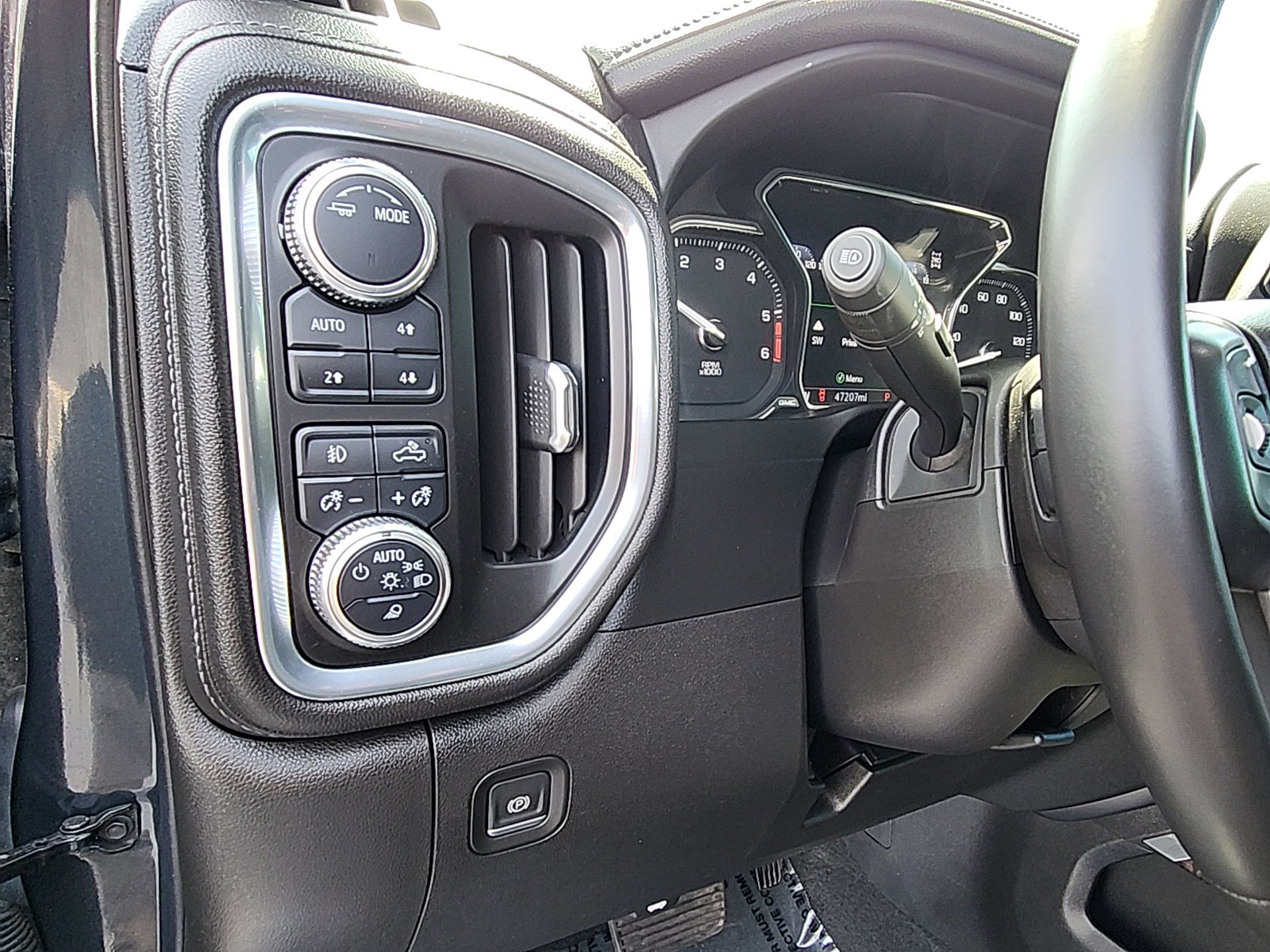 Used 2021 Hunter Metallic GMC Denali image 13