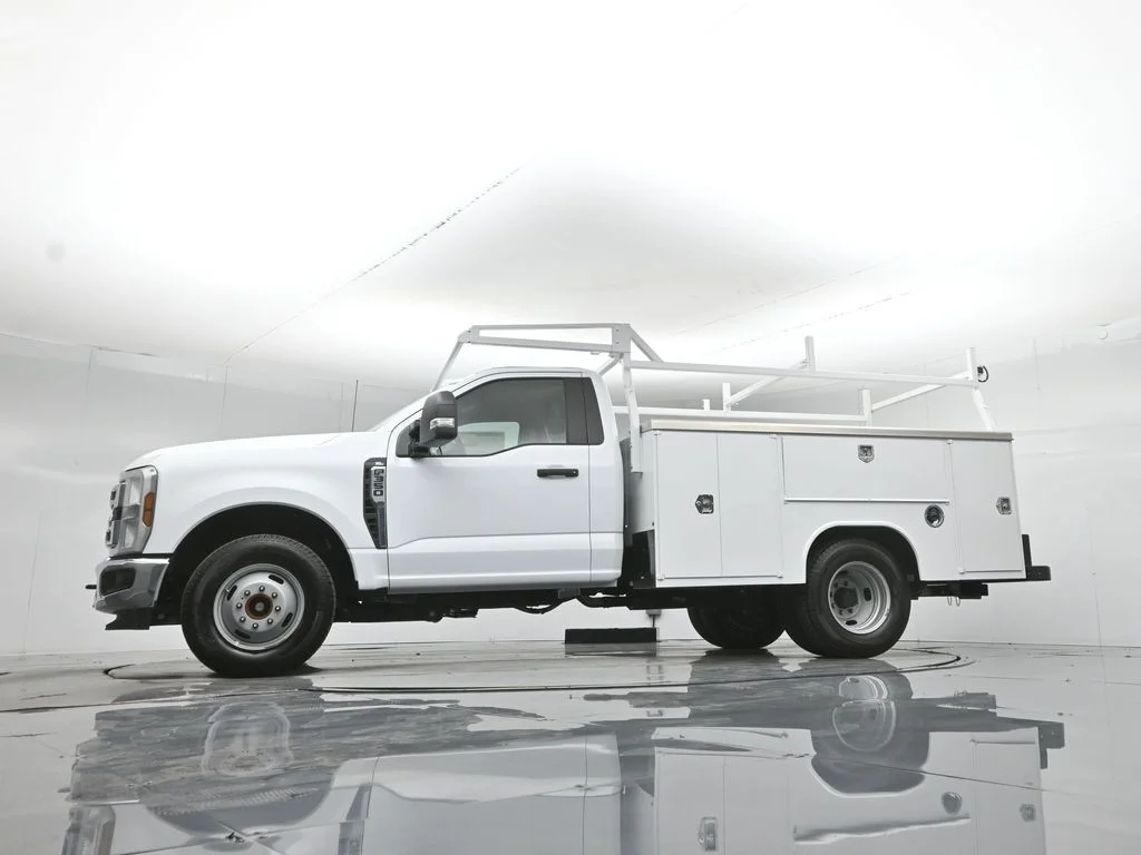 New 2026 White Ford XL image 52