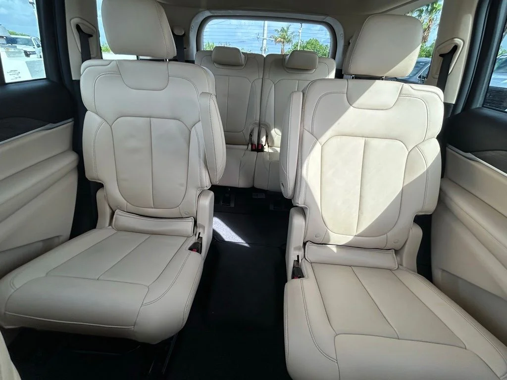 Certified Used 2022 White Jeep Limited image 13