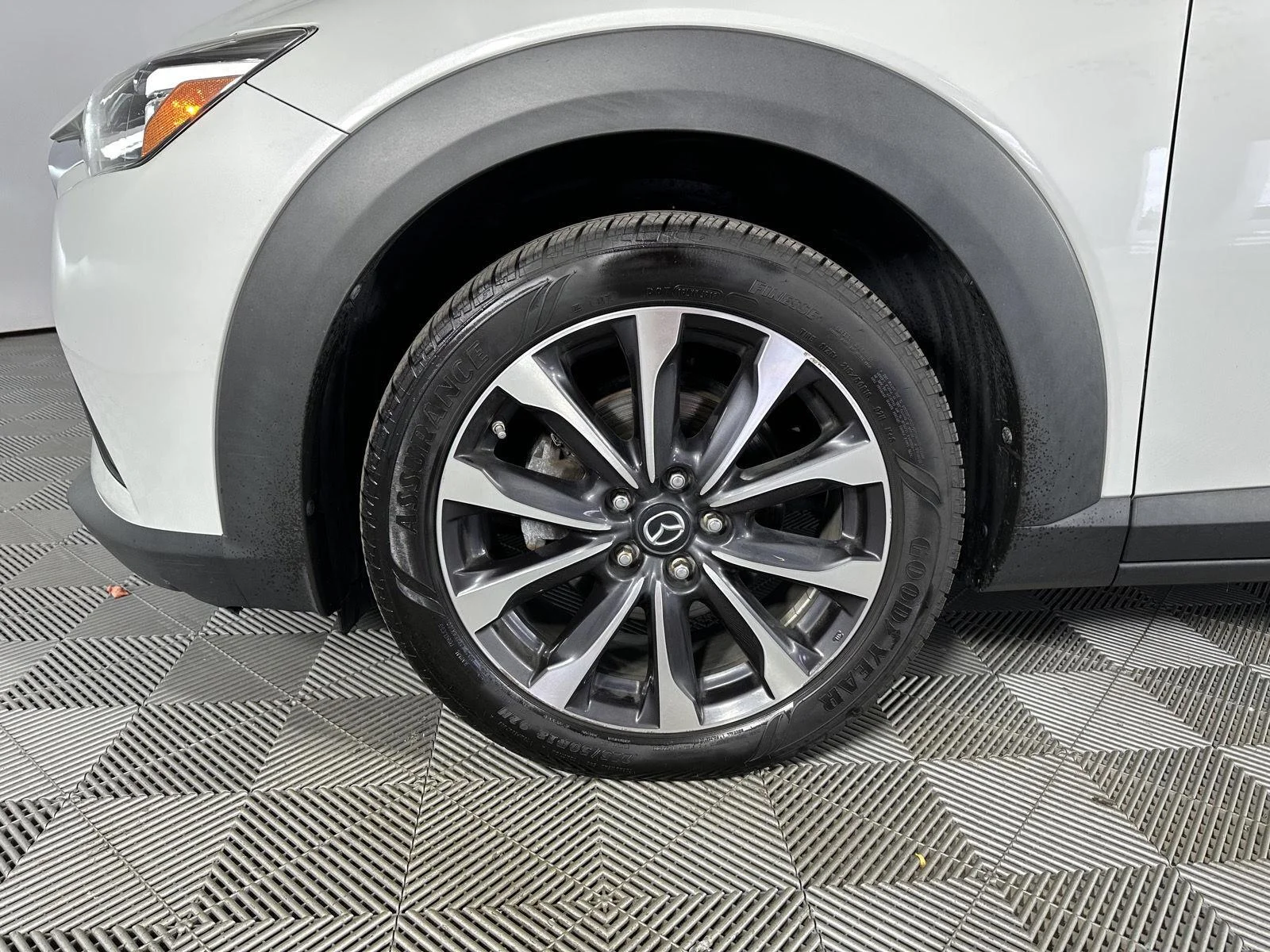 Used 2019 Ceramic Metallic Mazda Touring image 6
