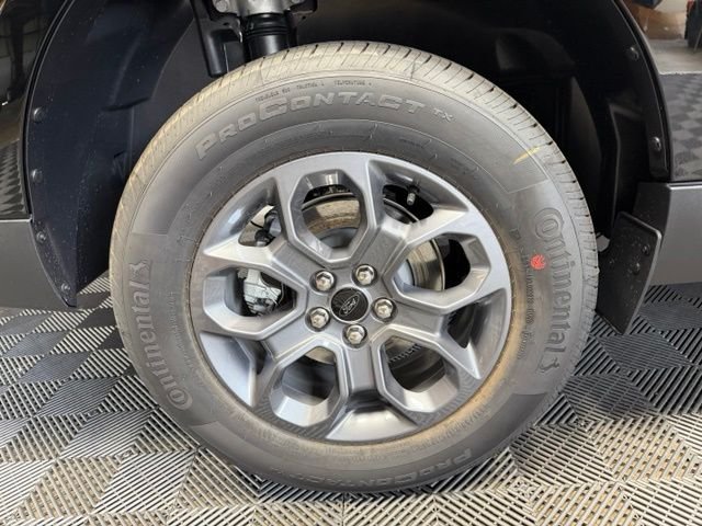 New 2026 Shadow Black Ford XLT image 44