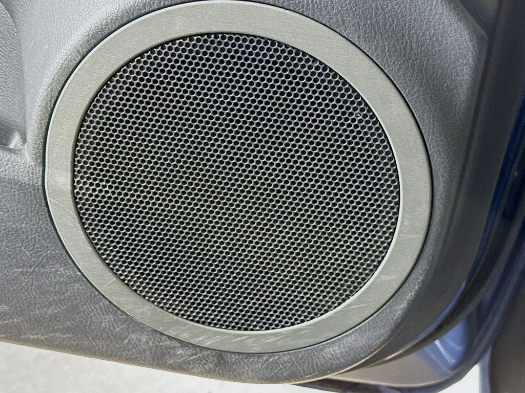 Used 2010 Blue Toyota Base image 20