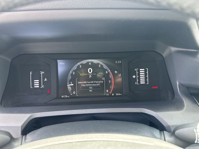 Certified Used 2025  Toyota SR5 image 11