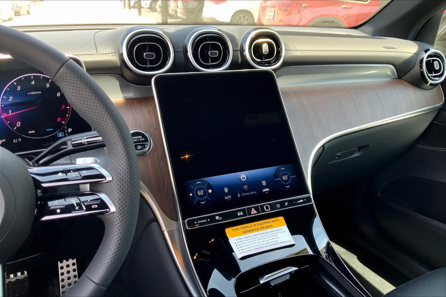2025 Mercedes-Benz GLC Base - Photo 8