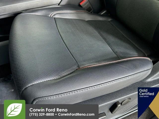 Used 2022 Space White Metallic Ford Lariat image 22