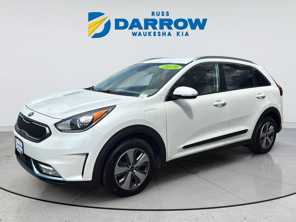 Used 2019 White Kia EX image 1