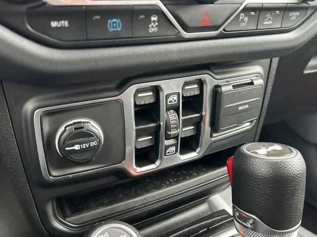 2025 Jeep Wrangler 4xe Sahara 4XE - Photo 41