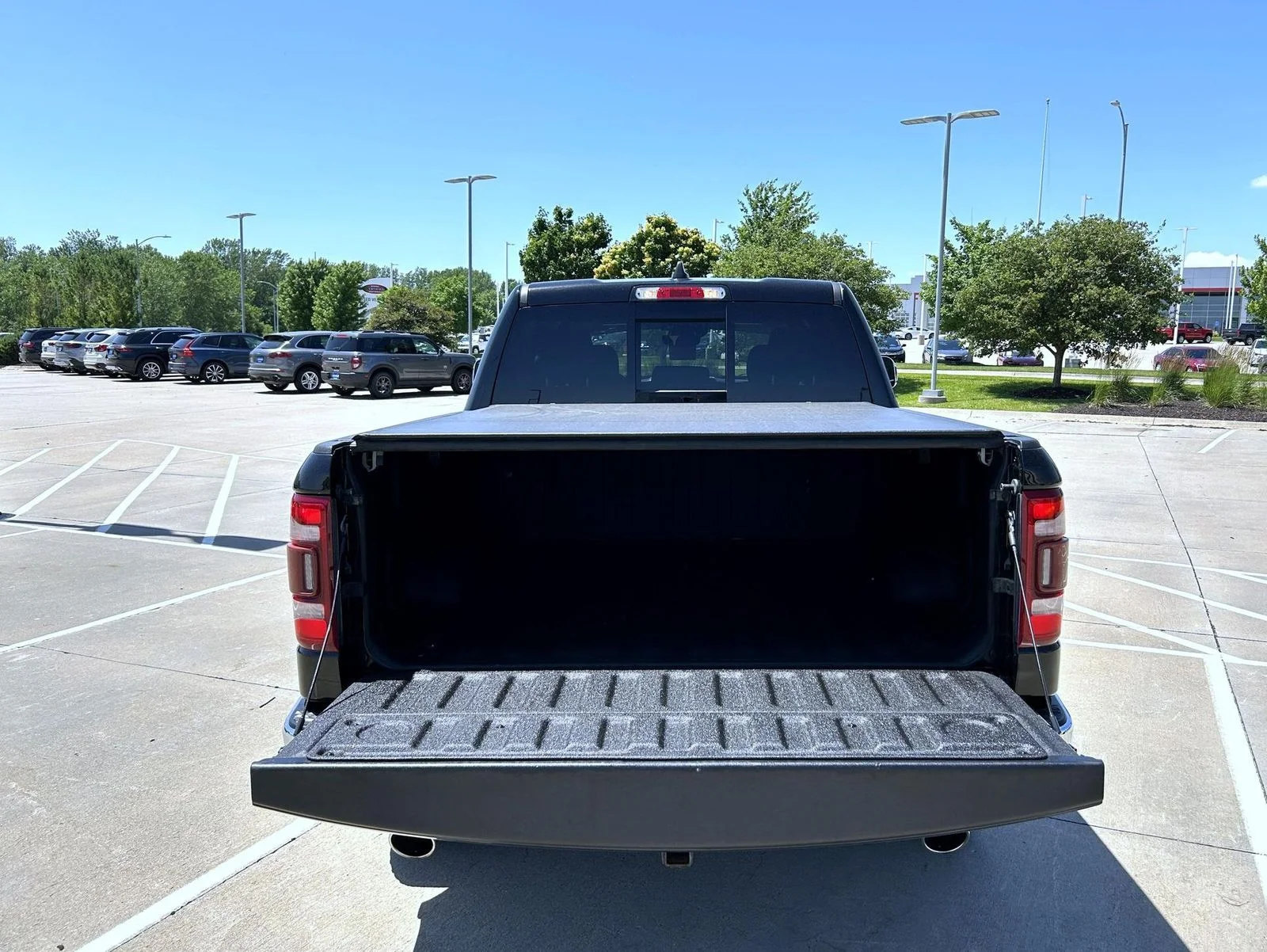 Used 2019 Black Ram Limited image 21