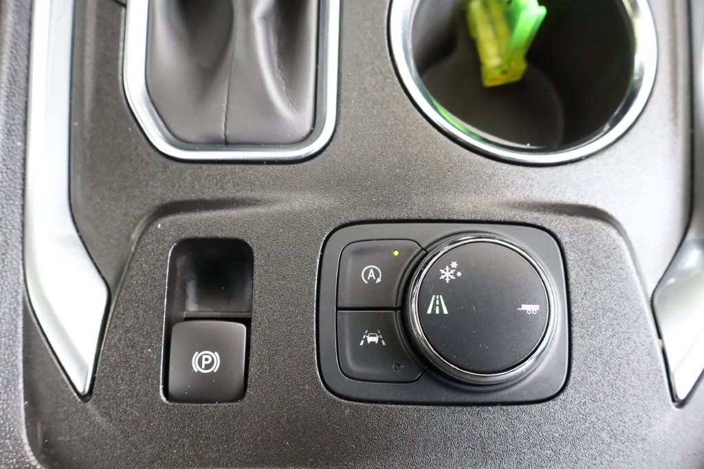 Used 2023  Chevrolet LT image 23
