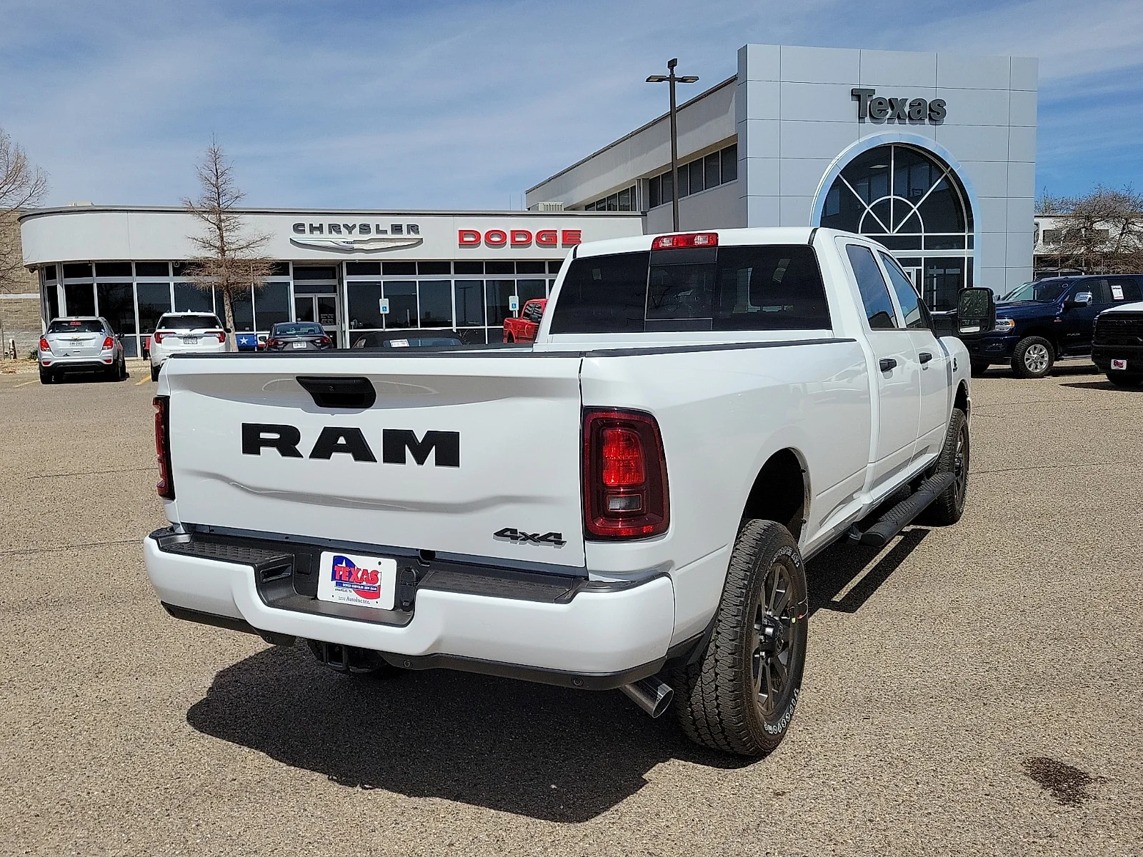 New 2026 PW7 Bright Whit Ram BLACK EXPRESS CREW CAB 4X4 8