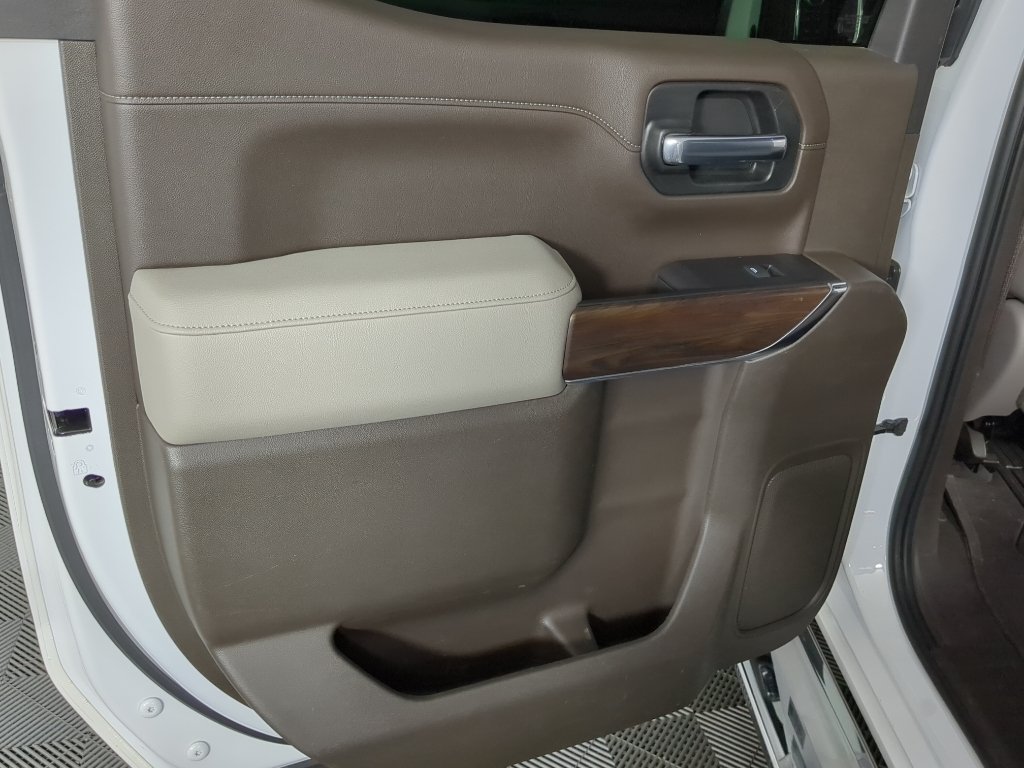 Used 2020 SUMMIT WHITE GMC SLT image 15