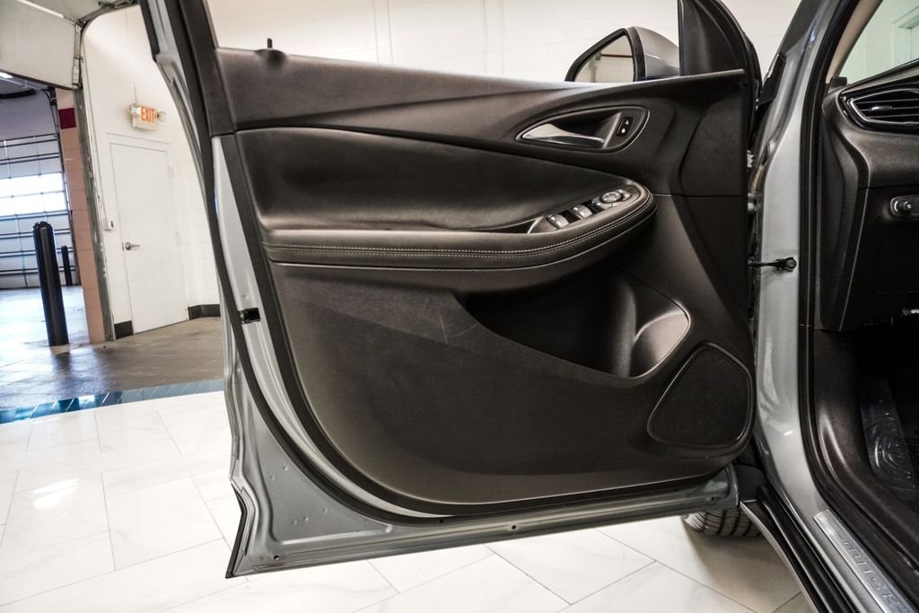 Used 2023 Gray Buick Preferred image 17