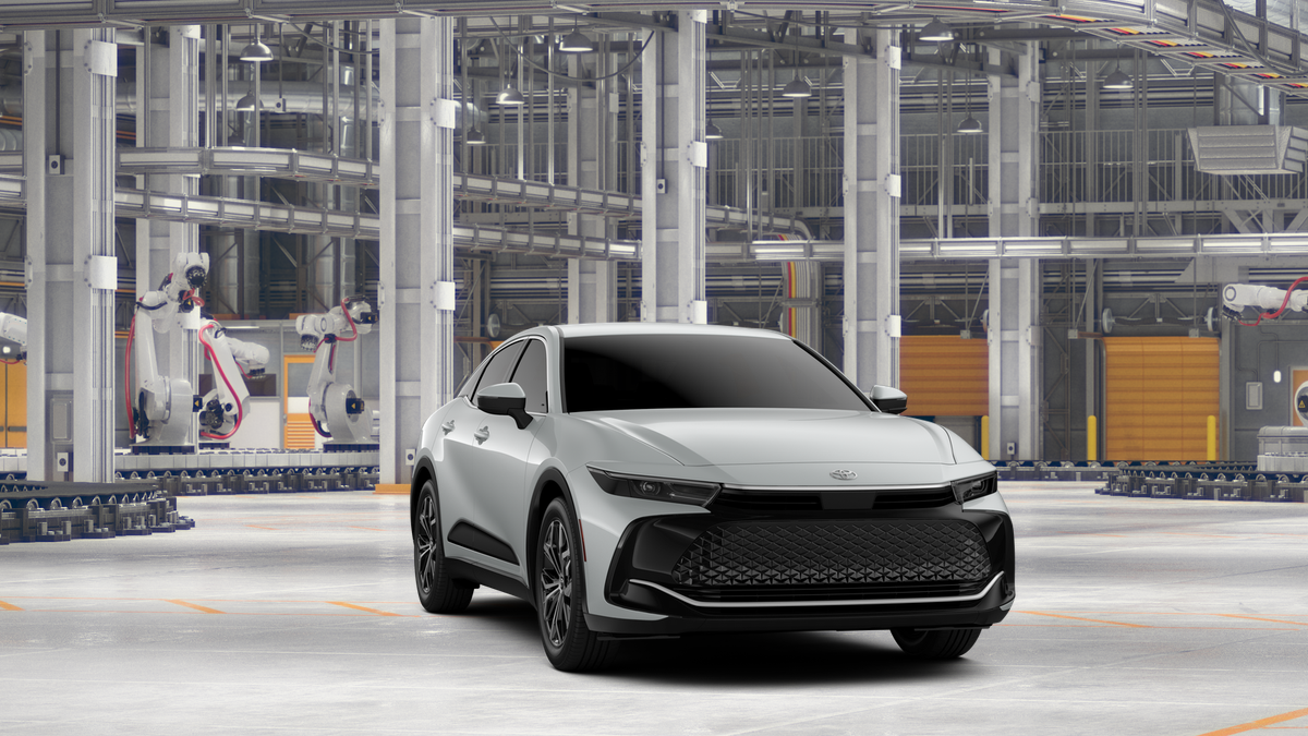 New 2026 Oxygen White Toyota XLE image 16