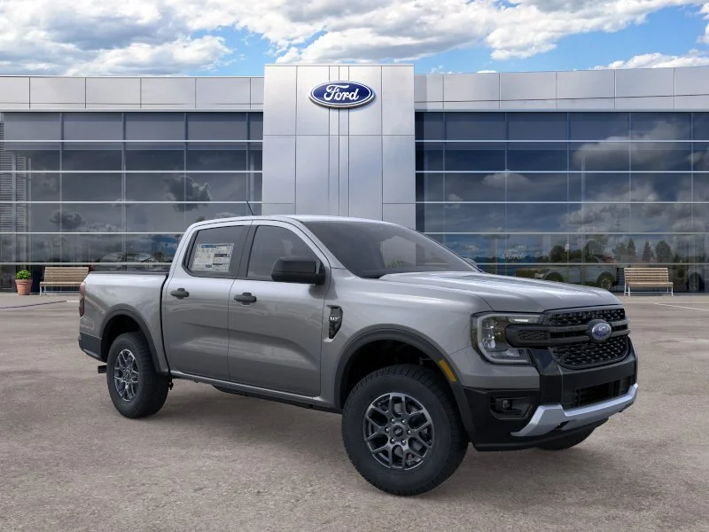 New 2026 Carbonized Gray Metallic Ford XLT image 41