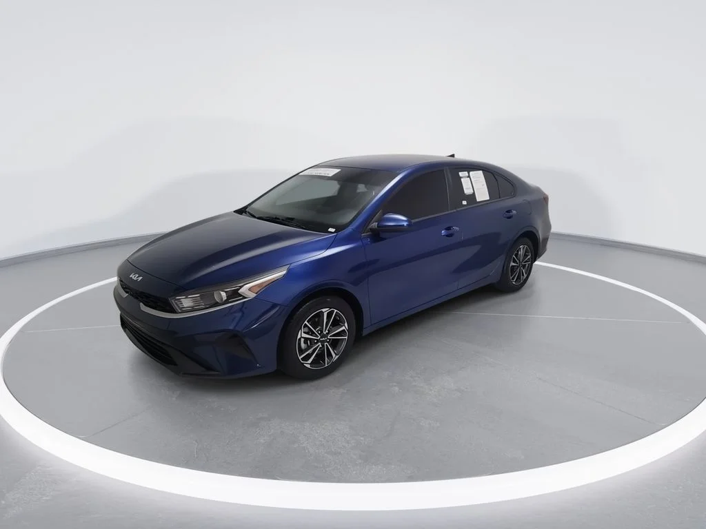 Used 2024 Blue Kia LXS image 6