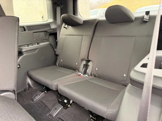 Used 2026 White Hyundai SE image 6