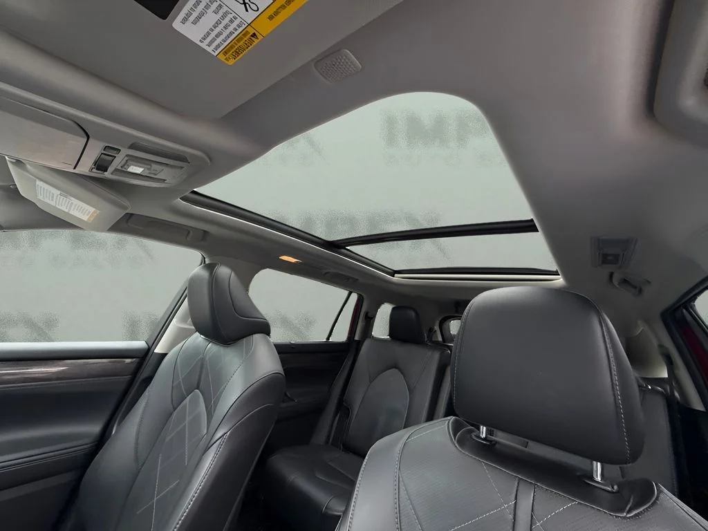Used 2021 Red Toyota Platinum image 7