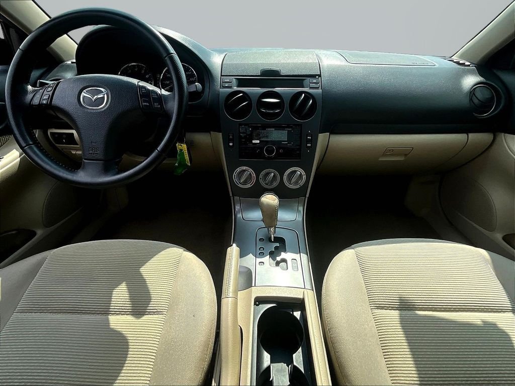 Used 2005 Red Mazda i image 8