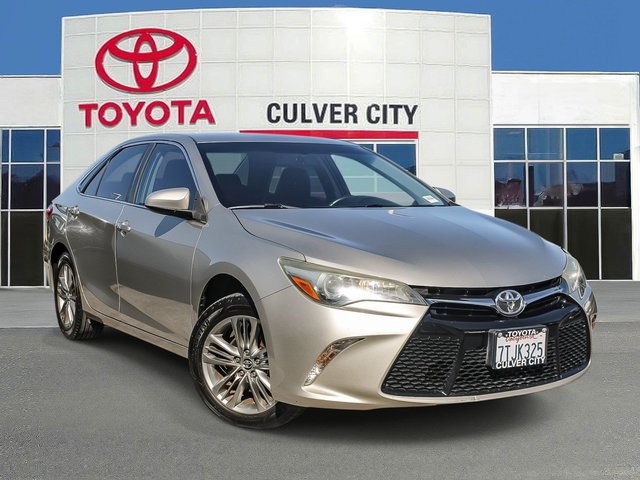 2015 Toyota Camry SE
