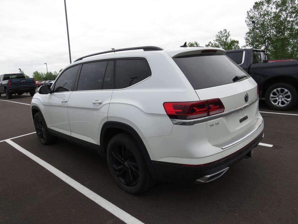 Used 2023 Pure White Volkswagen 3.6L V6 SE w/Technology image 9