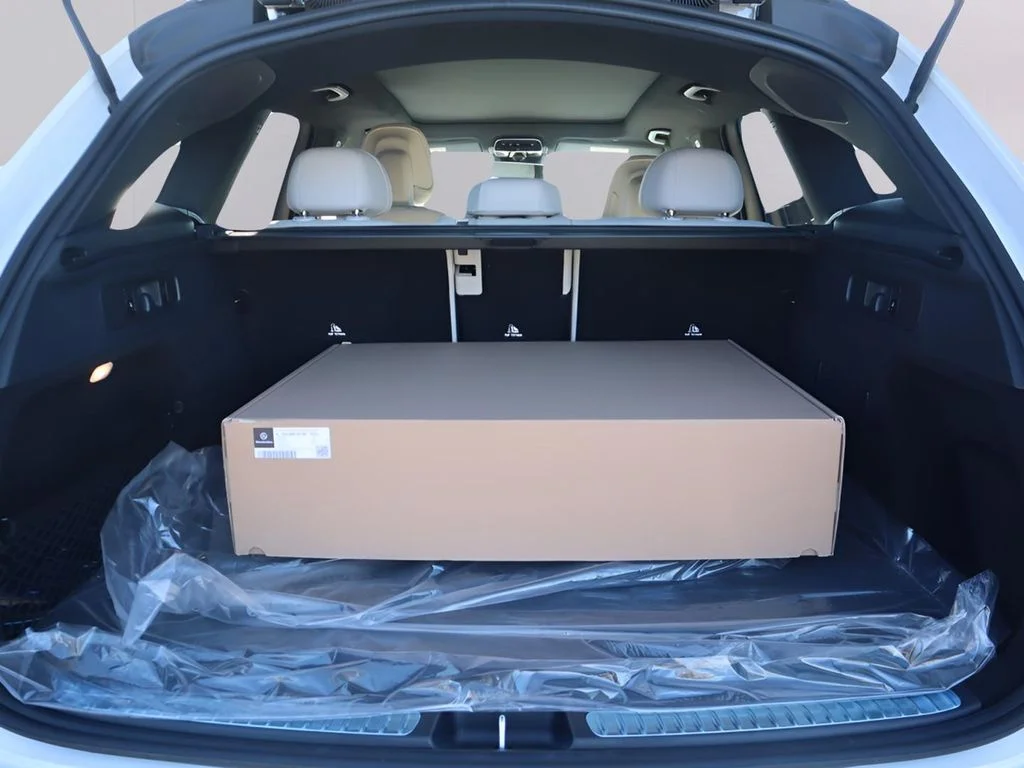 Certified Used 2026 Polar White Mercedes-Benz GLC 300 image 10