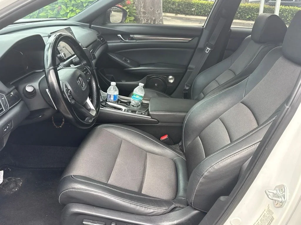 Used 2021 White Honda Sport image 4
