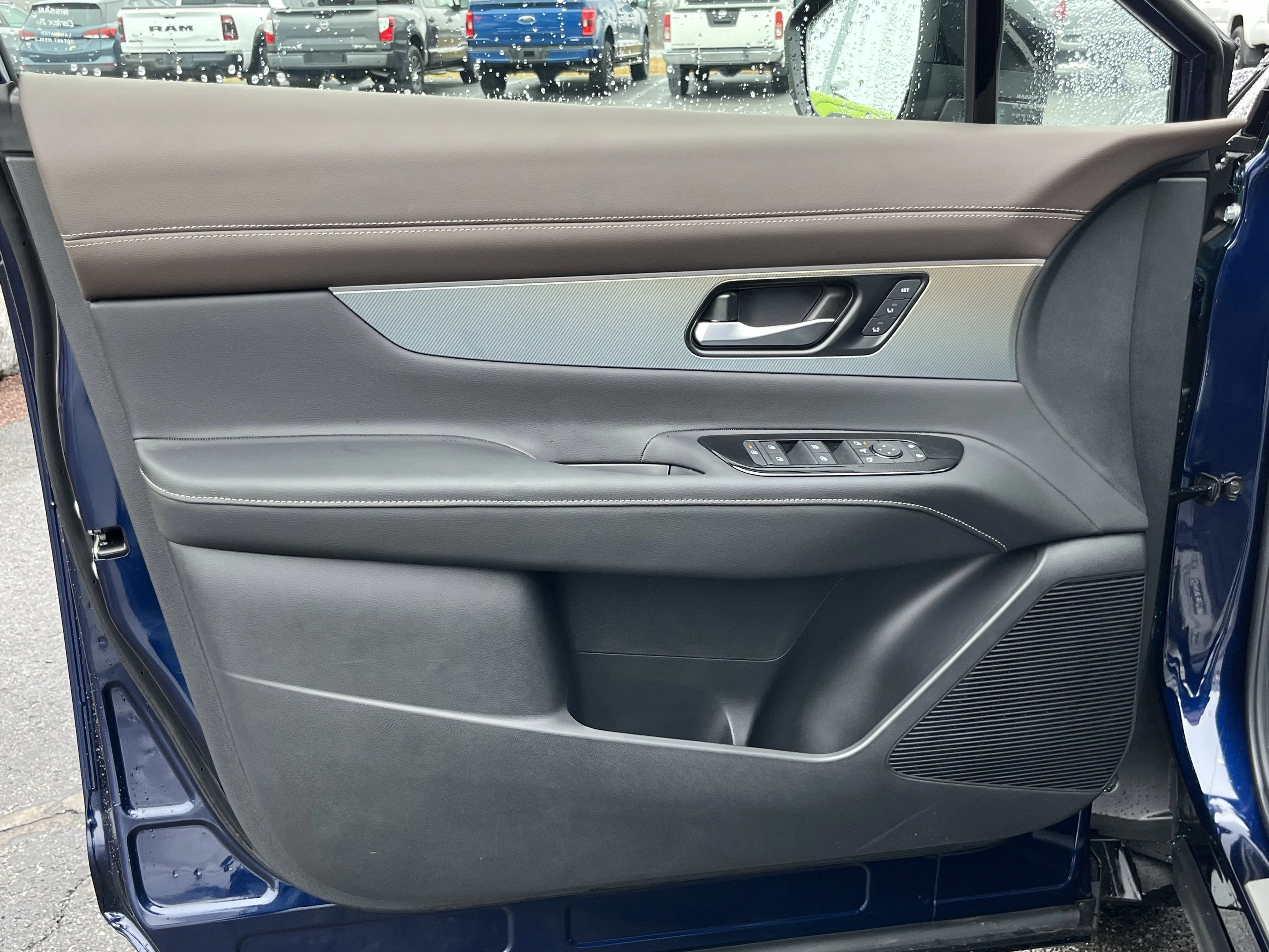 New 2026 Deep Ocean Blue Pearl Nissan Platinum image 19