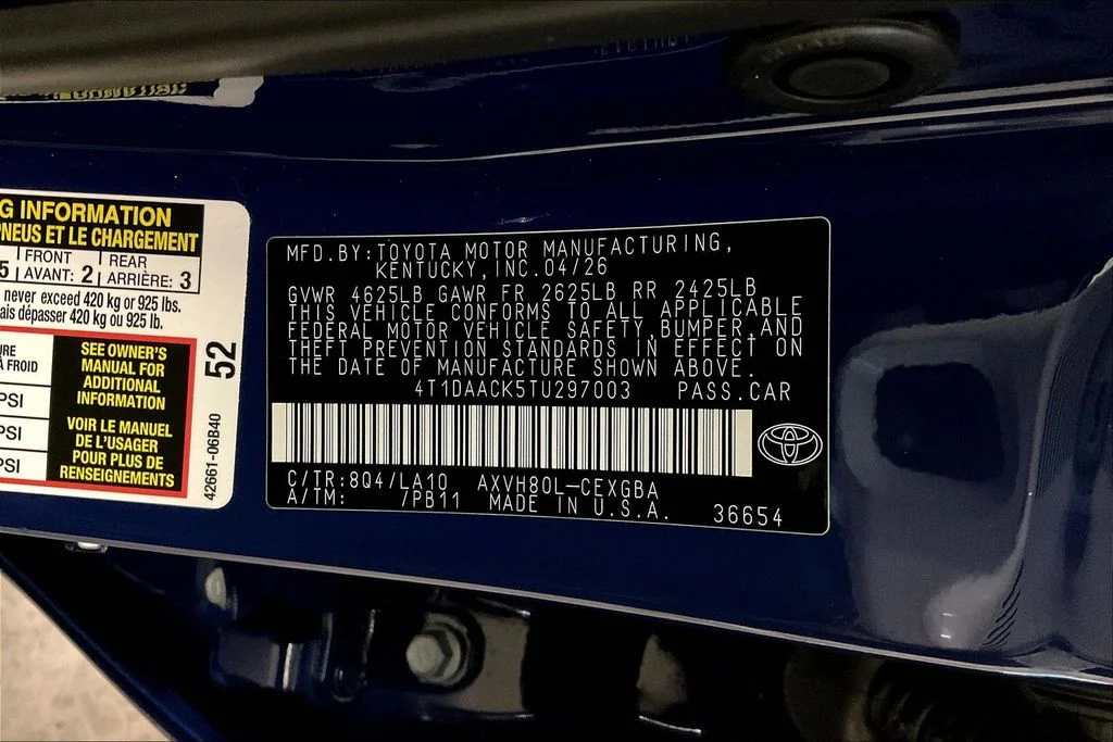 New 2026 Reservoir Blue Toyota  XLE image 16