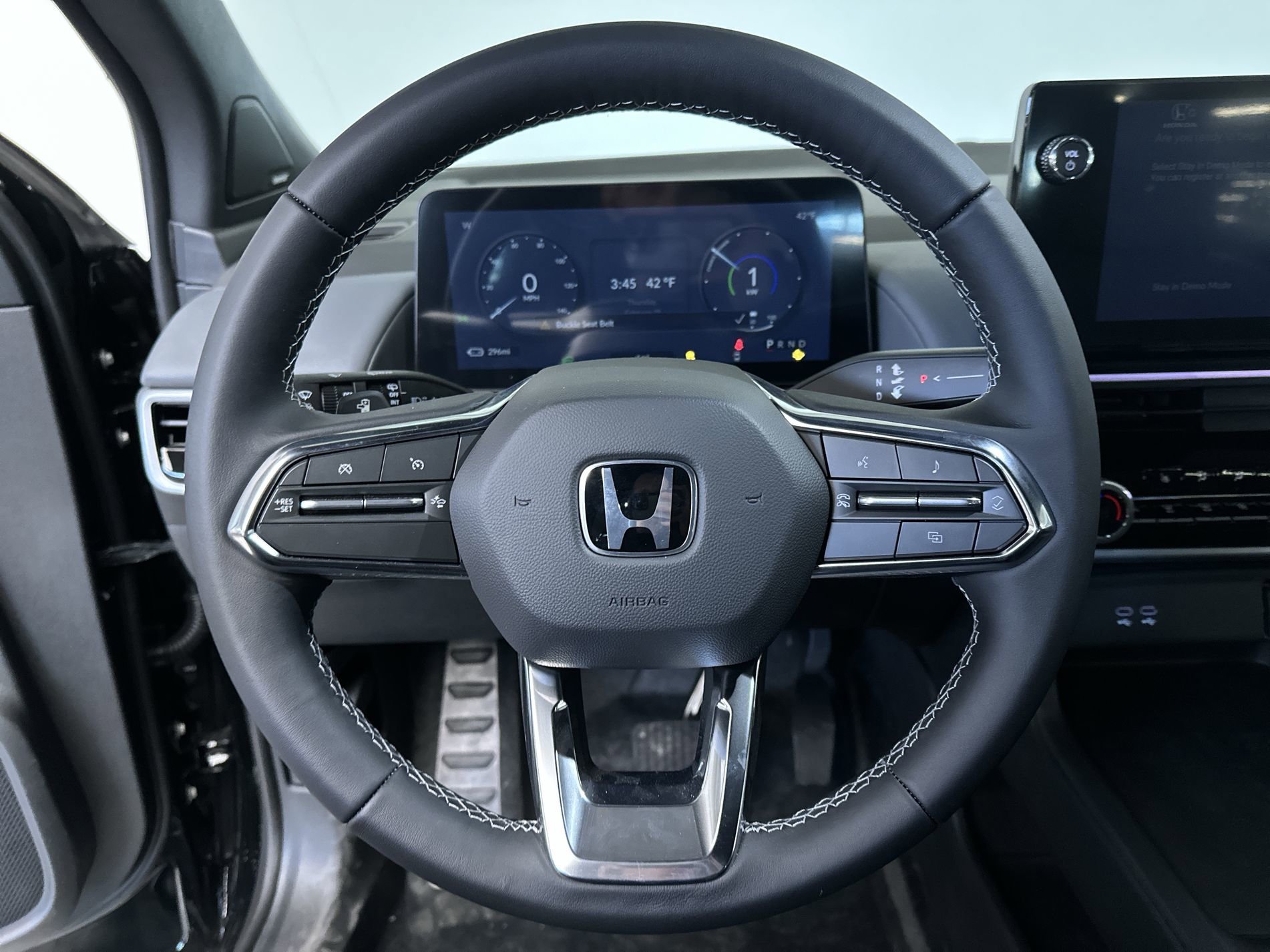 New 2026 Raven Black Honda Touring image 15
