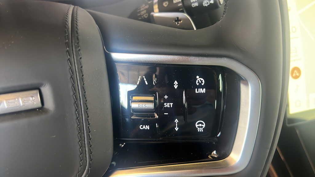 New 2026 Green Land Rover SE image 33