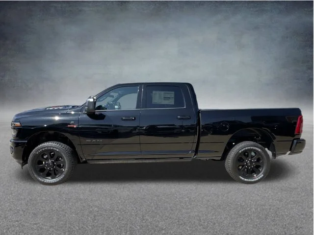 New 2027 Diamond Black Crystal Pearl-Coat Exterior Paint RAM Laramie image 14