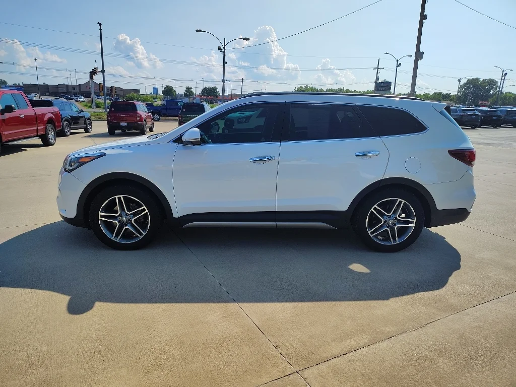 Used 2019 Monaco White Hyundai Limited Ultimate image 6