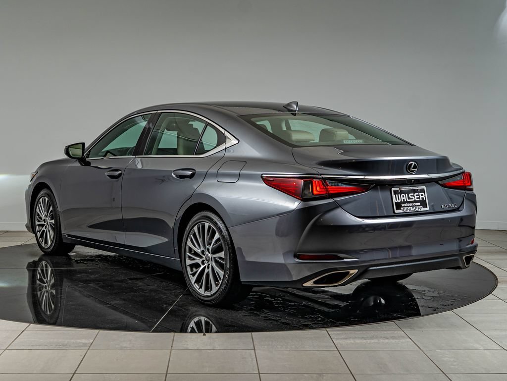 Used 2019 Gray Pearl Lexus 350 image 7