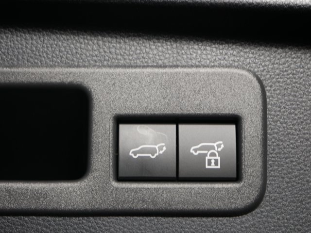 Certified Used 2025 Wind Chill Pearl Toyota TRD Sport Premium image 14