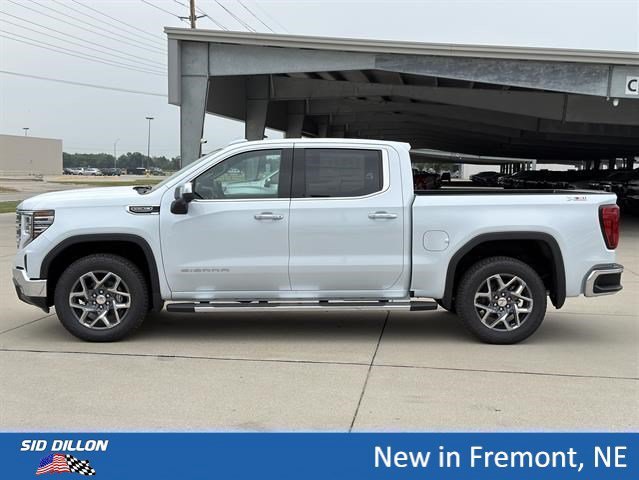2026 GMC Sierra 1500 SLT - Photo 7