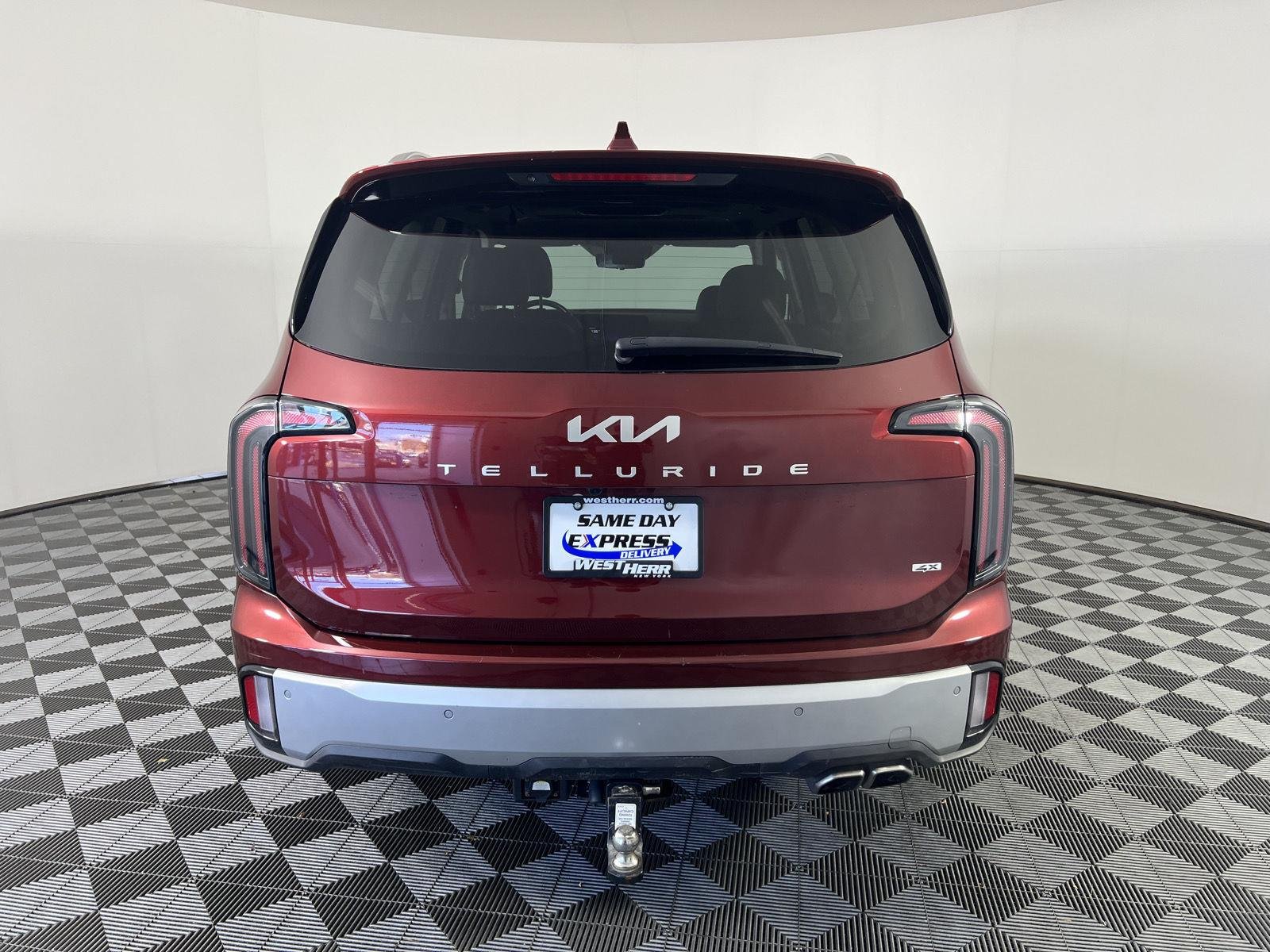 Used 2024 Dawning Red Kia SX-Prestige image 4